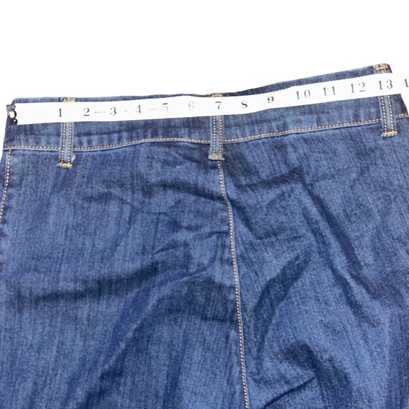 ALSHARIFA Long Wide-Leg Blue Denim Pants | Wide-legged Trousers for Women - Picture 4 of 6